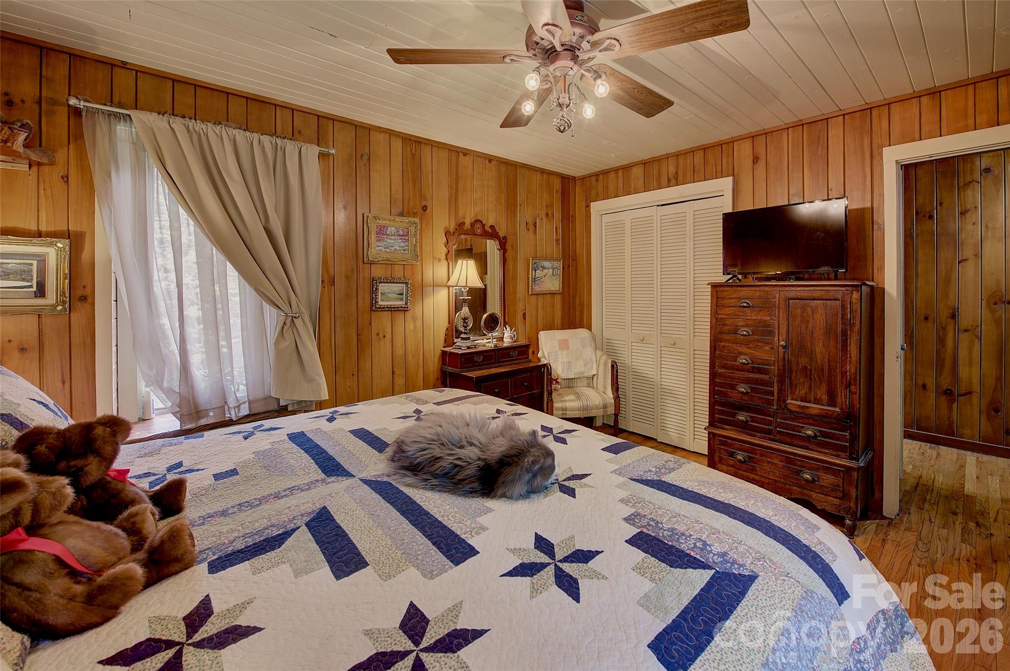Single Family Residence at 262 Azalea Hills Lane, Spruce Pine, photo 22 of 48