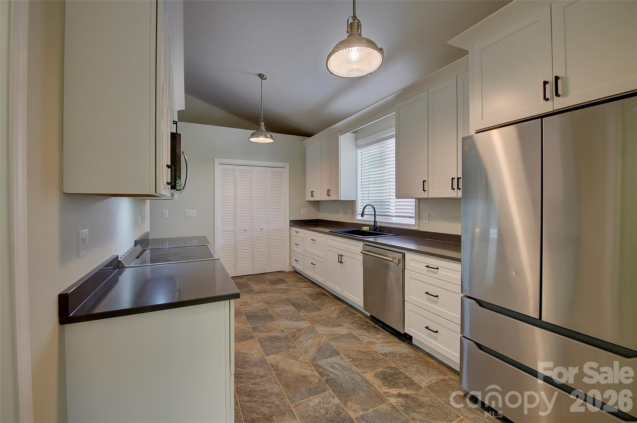 Single Family Residence at 262 Azalea Hills Lane, Spruce Pine, photo 42 of 48