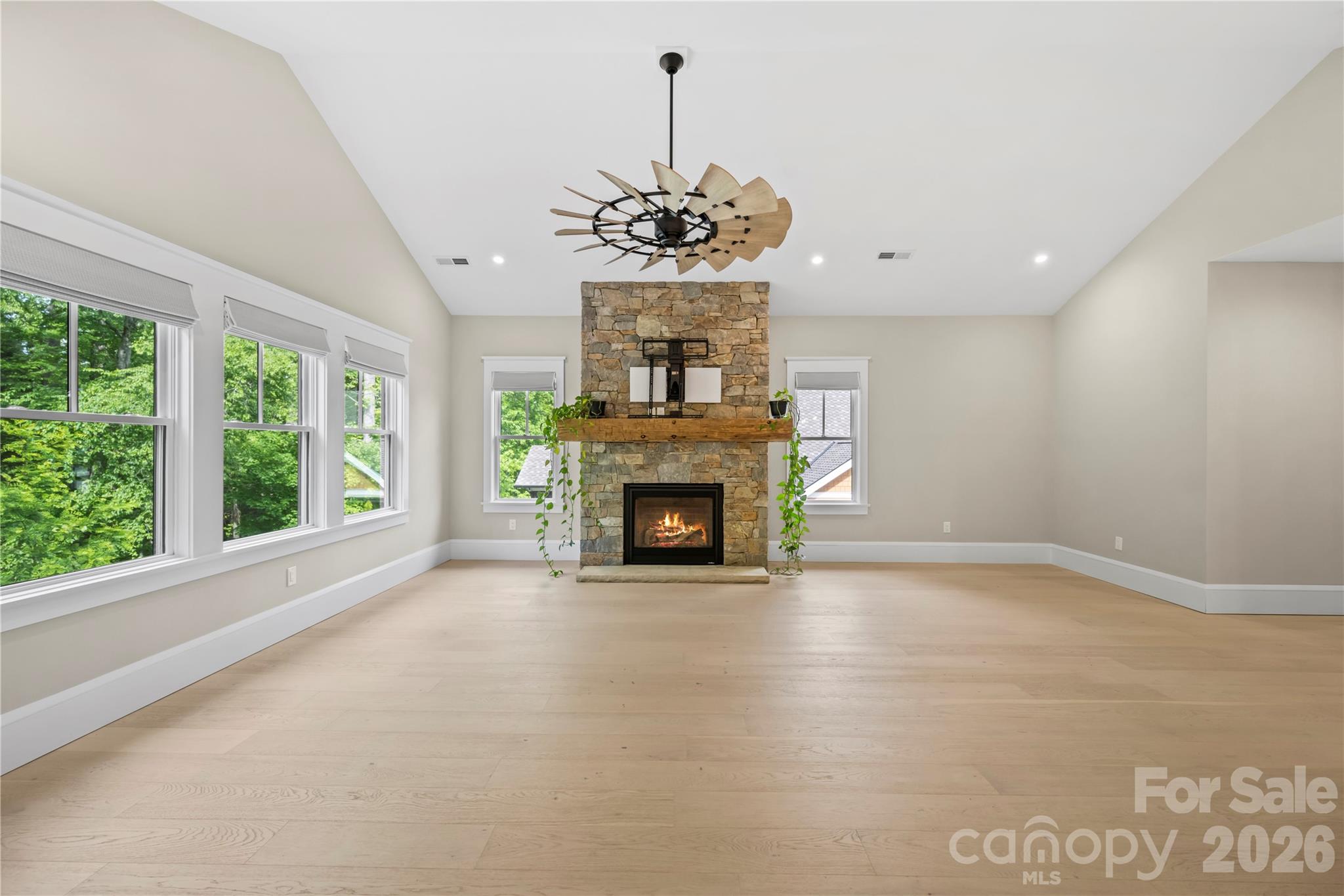 Living Room - 67 Starwood Valley Trail, Arden