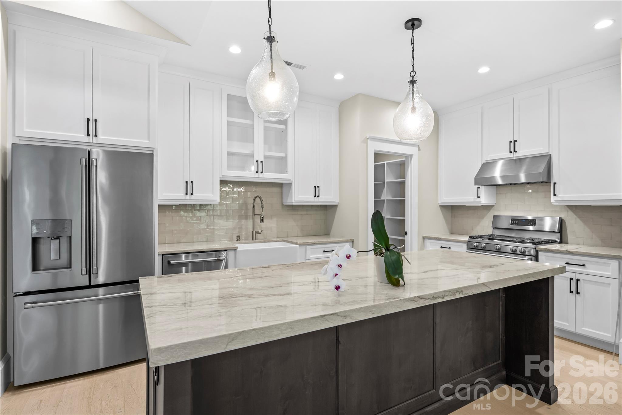 Single Family Residence at 67 Starwood Valley Trail, Arden, photo 10 of 38