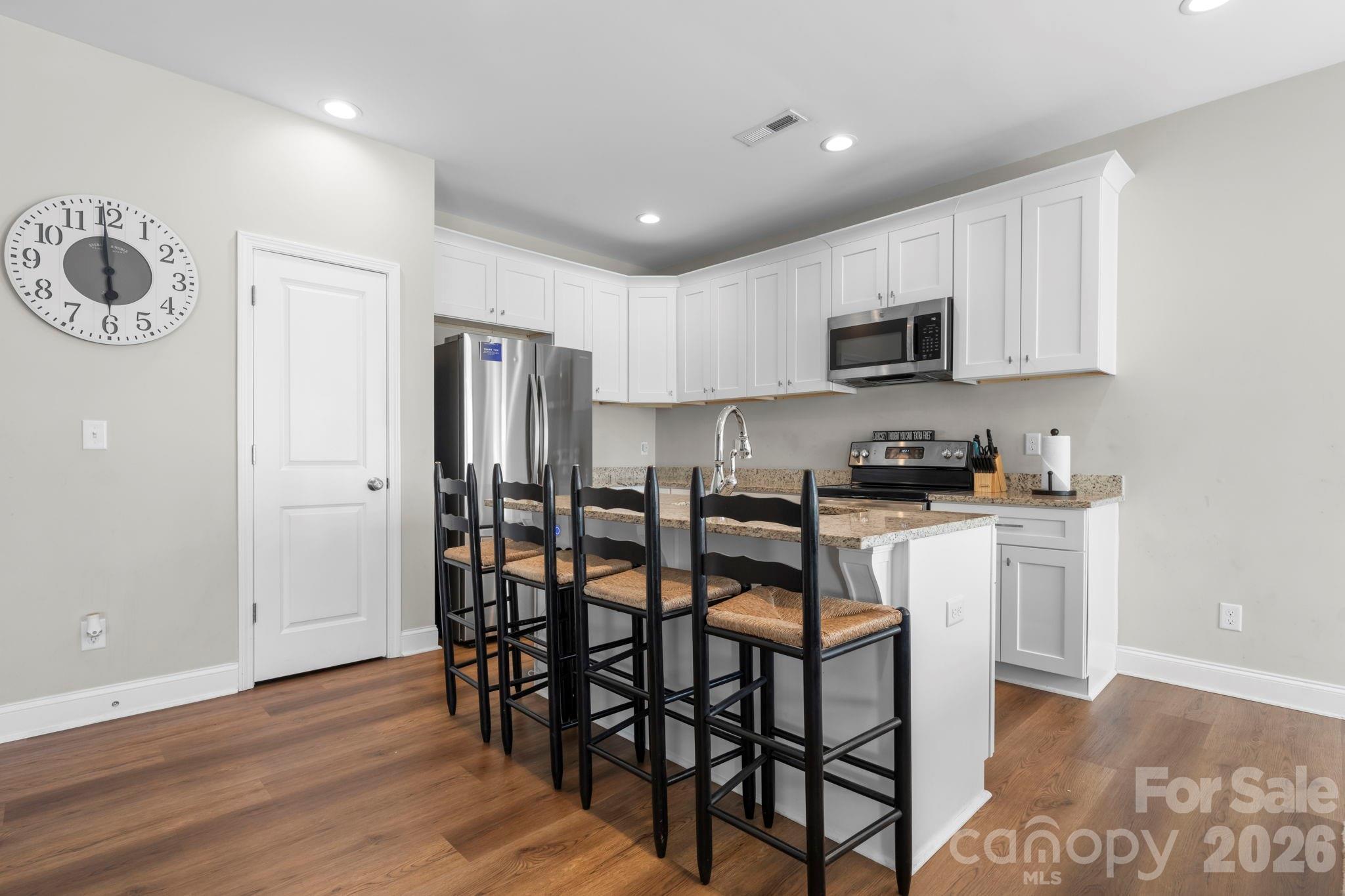 Single Family Residence at 402 2nd Street SW, Hickory, photo 6 of 24