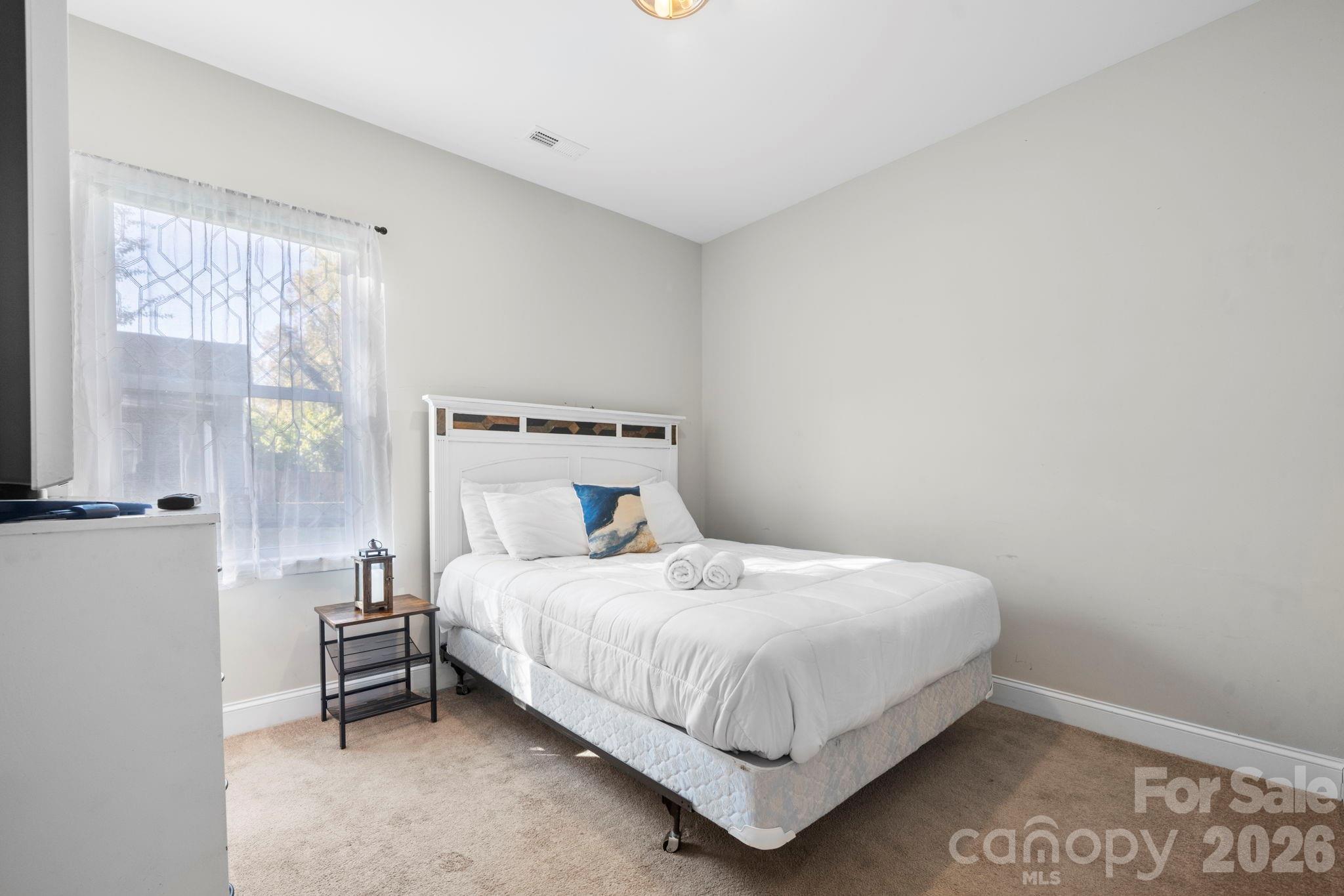Single Family Residence at 402 2nd Street SW, Hickory, photo 14 of 24
