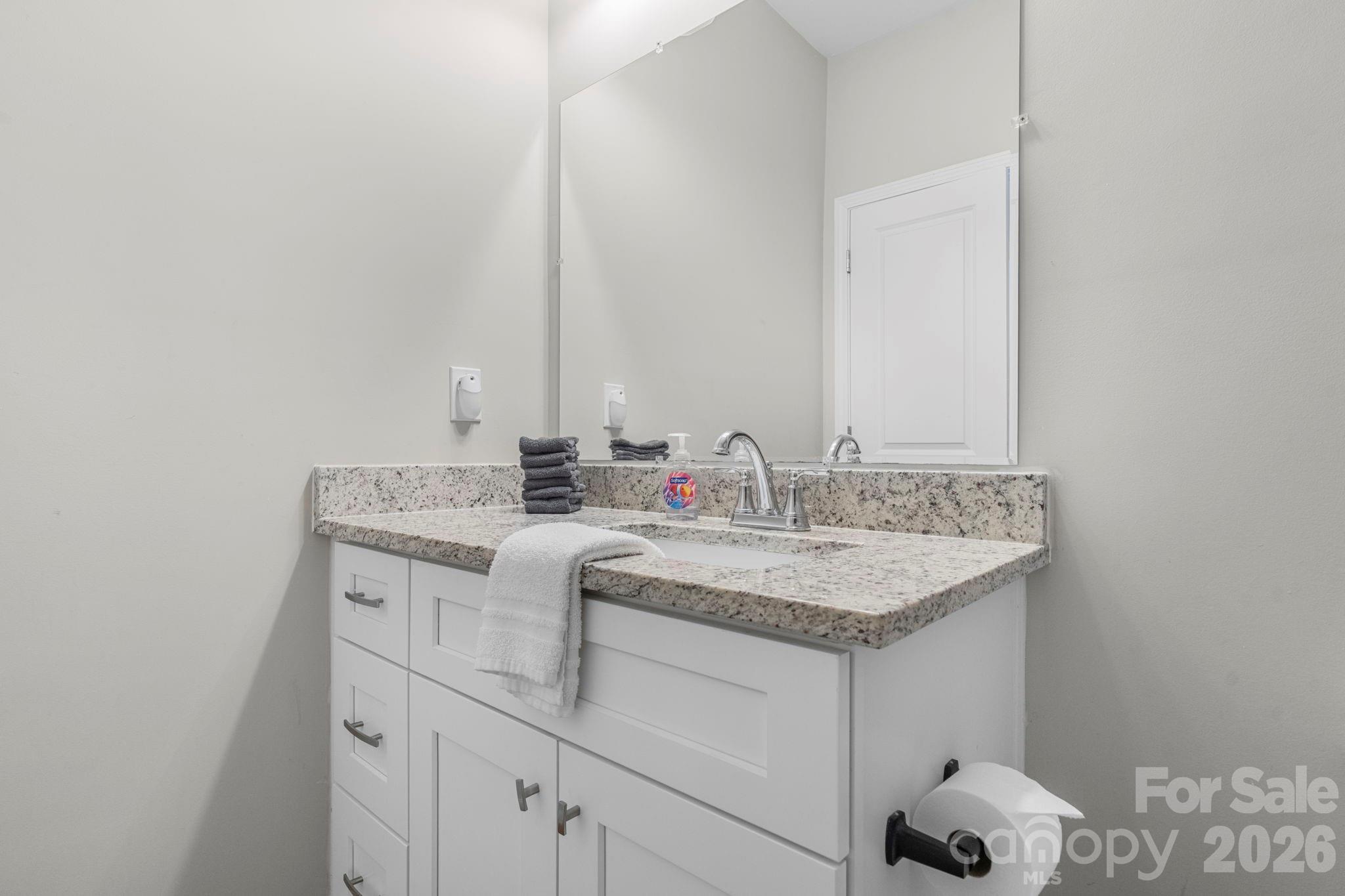 Single Family Residence at 402 2nd Street SW, Hickory, photo 16 of 24