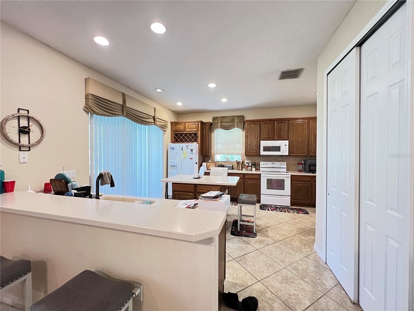 Single Family Residence at 1607 TAIL FEATHER DR, KISSIMMEE, photo 11 of 52