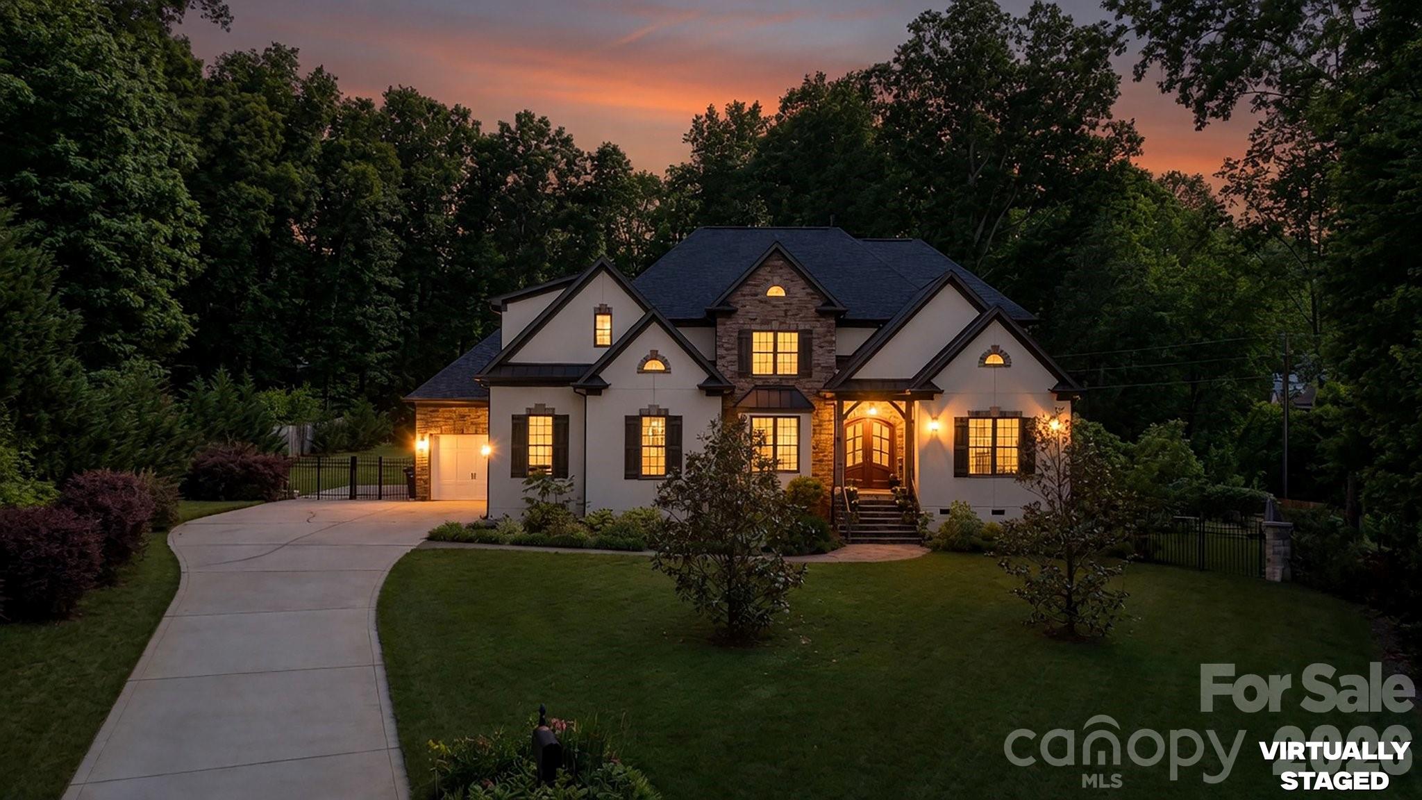 Single Family Residence at 7304 River Valley Court, Mint Hill, photo 2 of 47