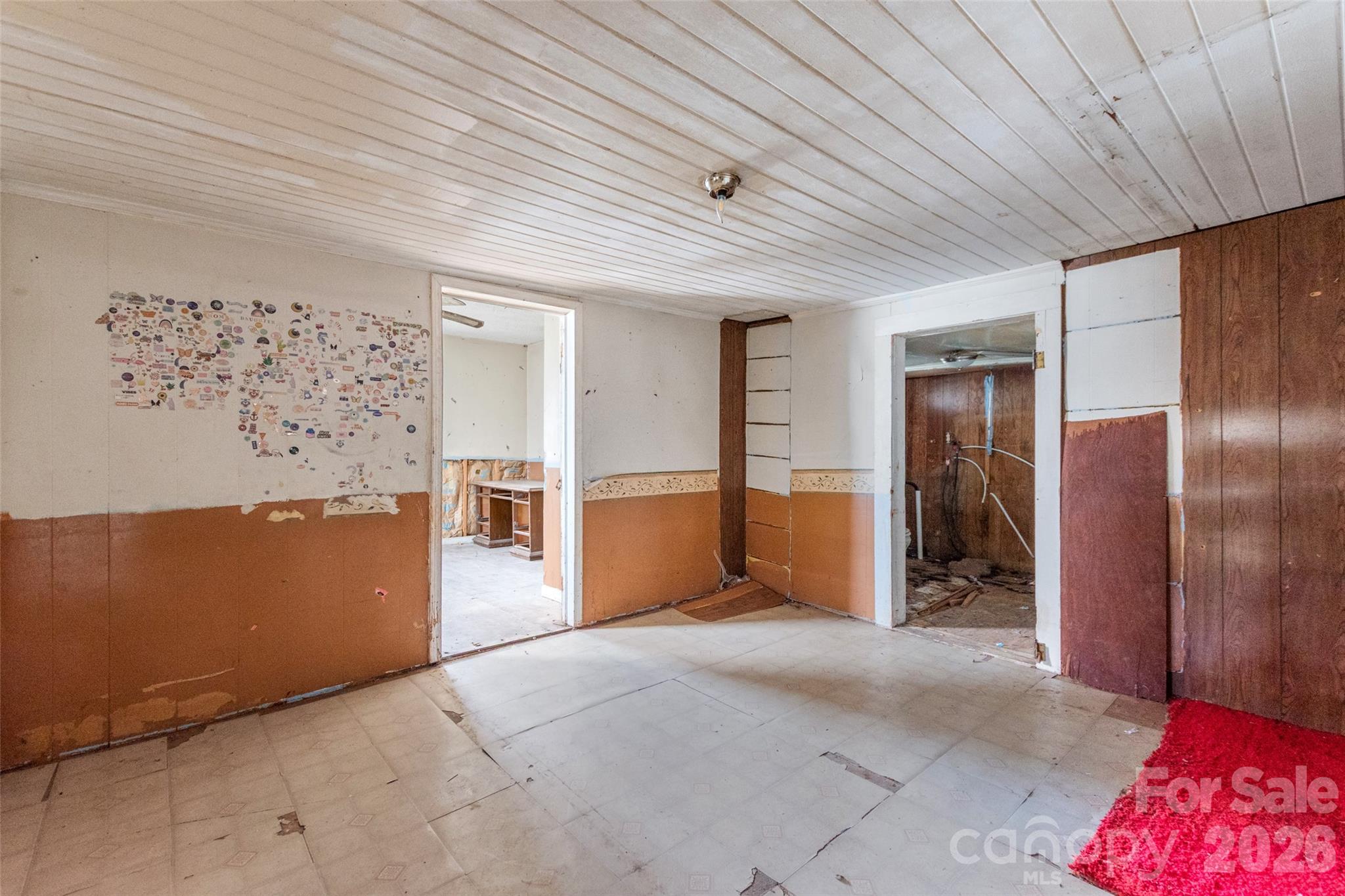 Single Family Residence at 689c Pinckney Road, Chester, photo 6 of 12