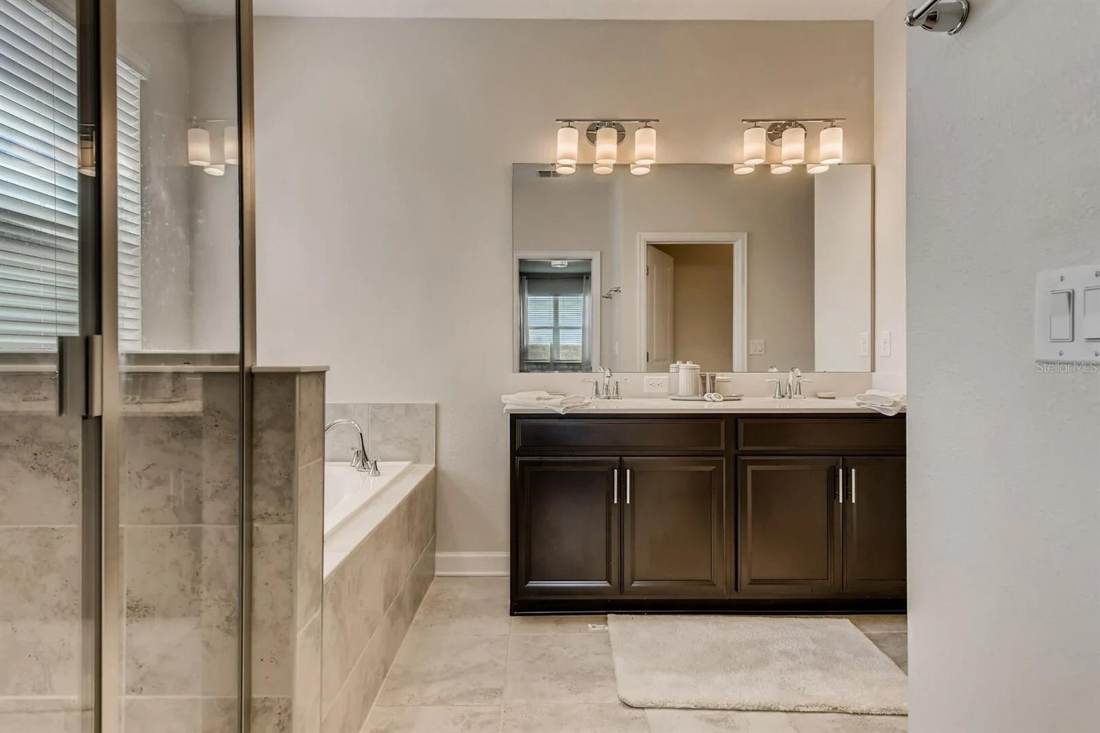 Condominium at 545 OCEAN COURSE AVE #545, DAVENPORT, photo 20 of 32