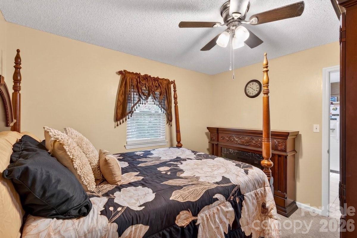 Condominium at 634 Hillcrest Drive, Shelby, photo 16 of 22