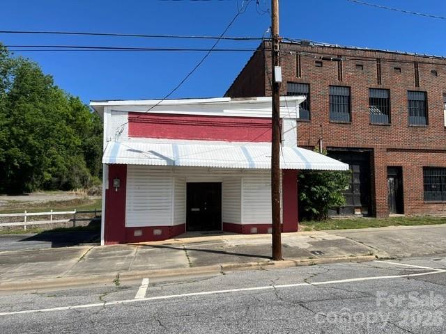 Special Purpose at 1132 West Avenue NW, Lenoir