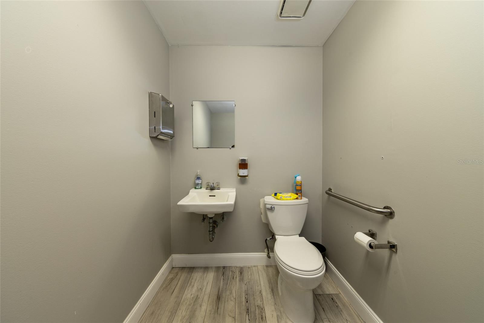 Office at 26 OFFICE PARK DR, PALM COAST, photo 10 of 35