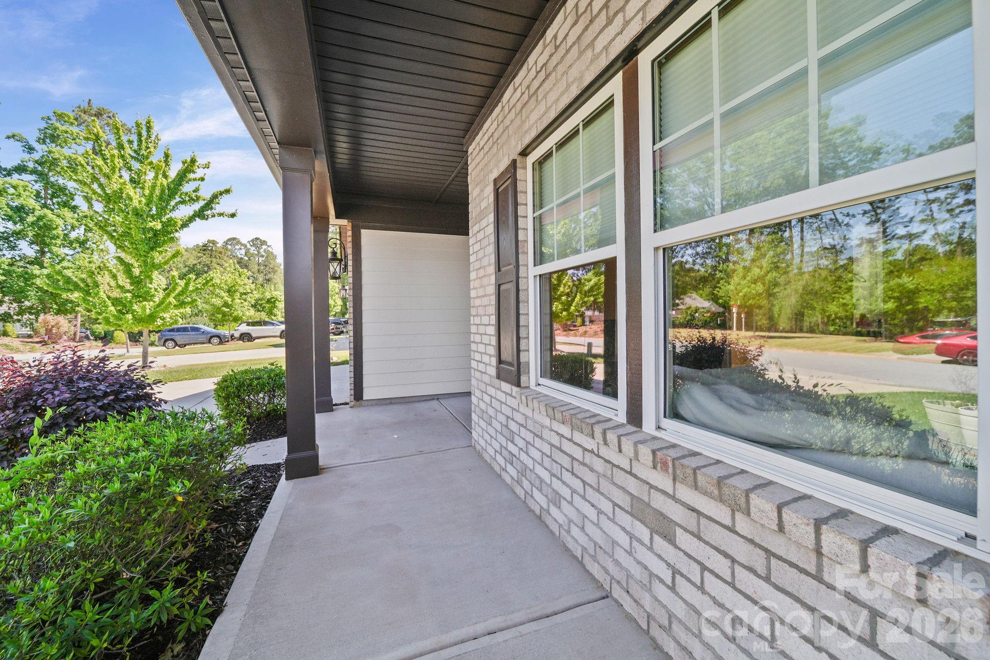 Front Porch - 157 Old Harbor Drive, Mount Gilead