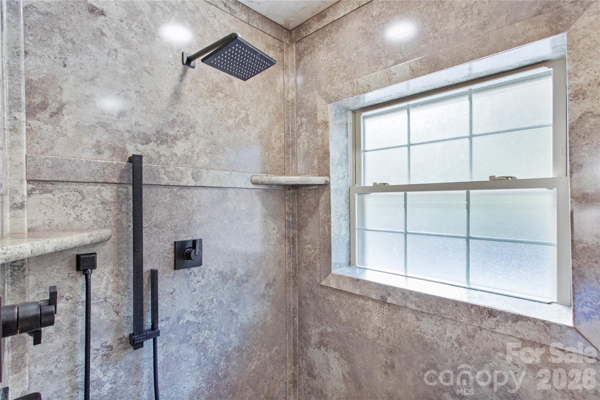 Each side has a rain shower and wand - 17 Aaron Way, Waynesville