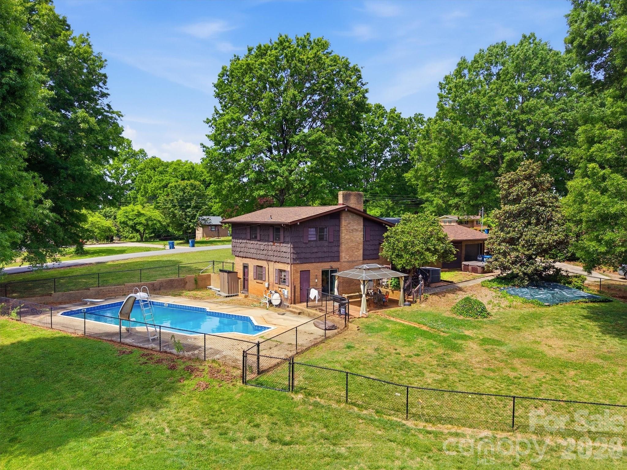 Single Family Residence at 3634 Brookwood Drive, Maiden, photo 14 of 34