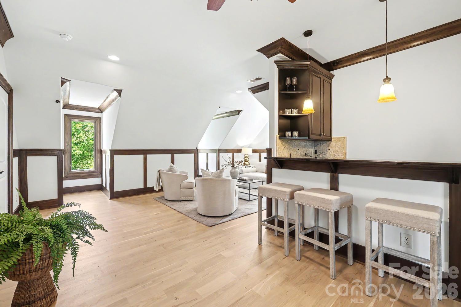 2nd floor bonus with bar - 8041 Water View Drive, Belmont