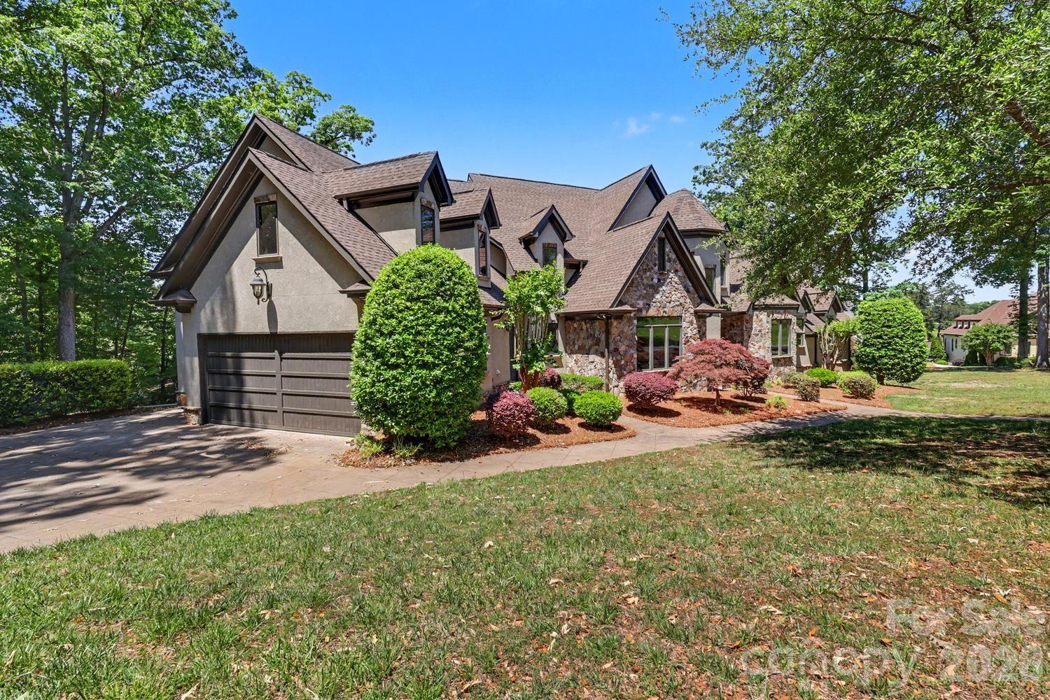 .84 acre lot - 8041 Water View Drive, Belmont