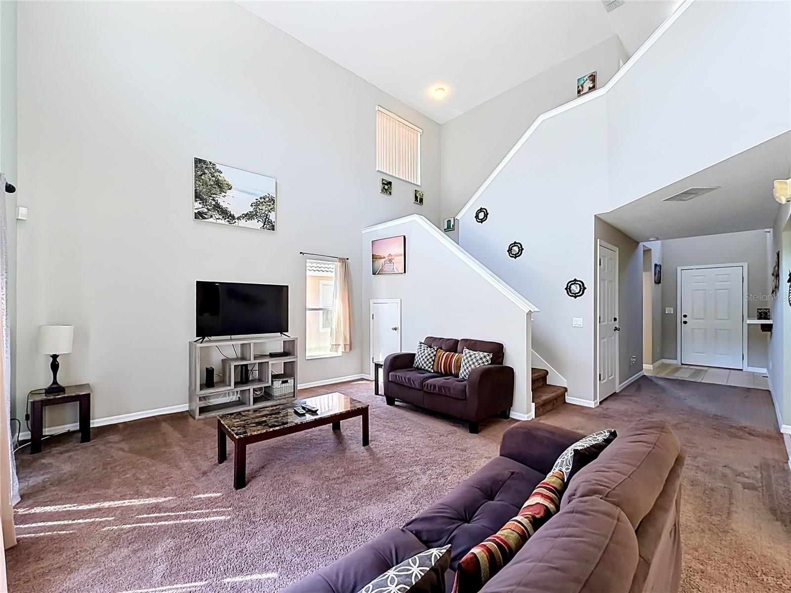 Single Family Residence at 135 ROBIN RD, DAVENPORT, photo 9 of 60