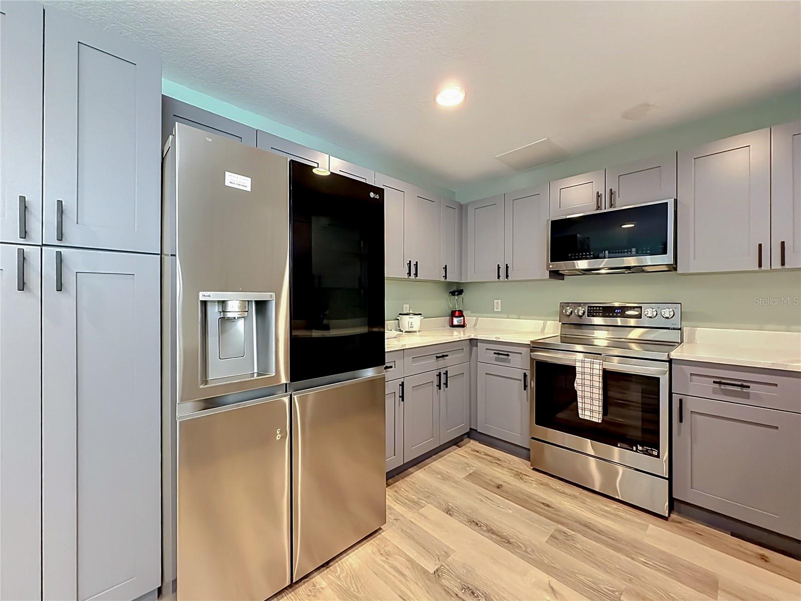 Single Family Residence at 135 ROBIN RD, DAVENPORT, photo 11 of 60