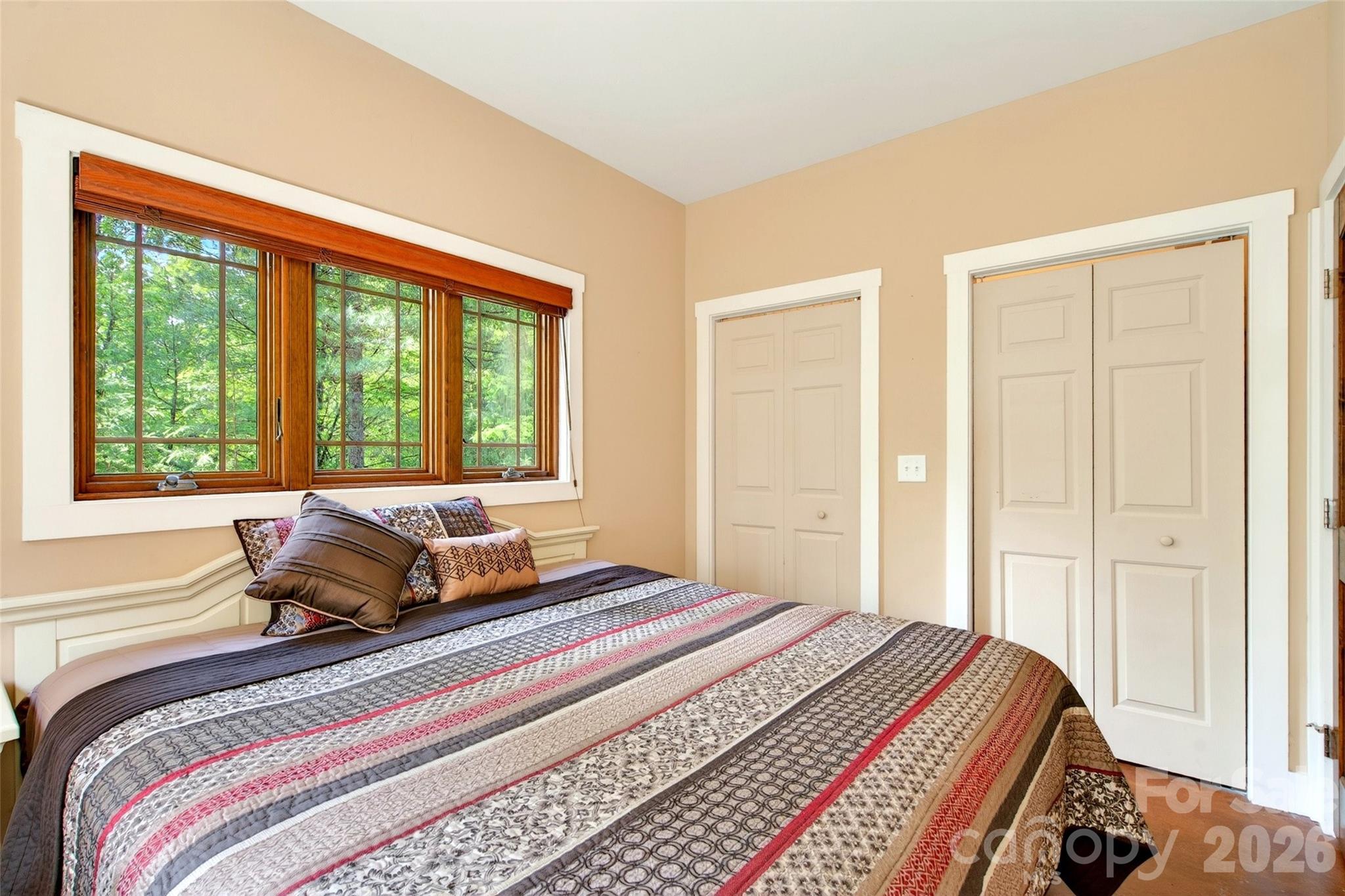 Single Family Residence at 159 Osprey Roost Drive, Nebo, photo 21 of 37