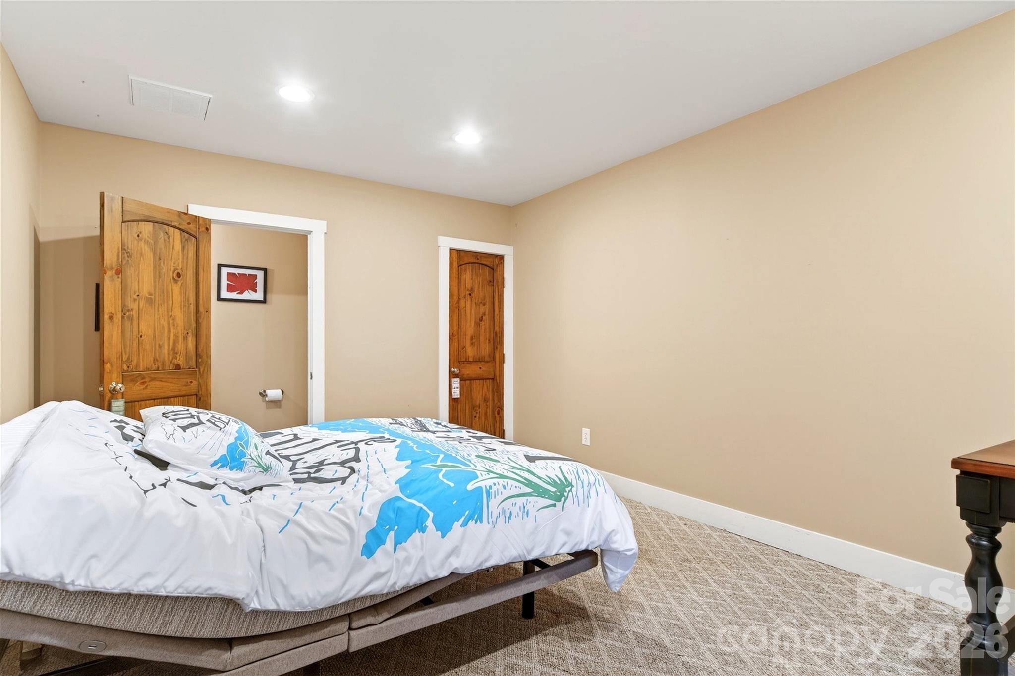 Single Family Residence at 159 Osprey Roost Drive, Nebo, photo 29 of 37