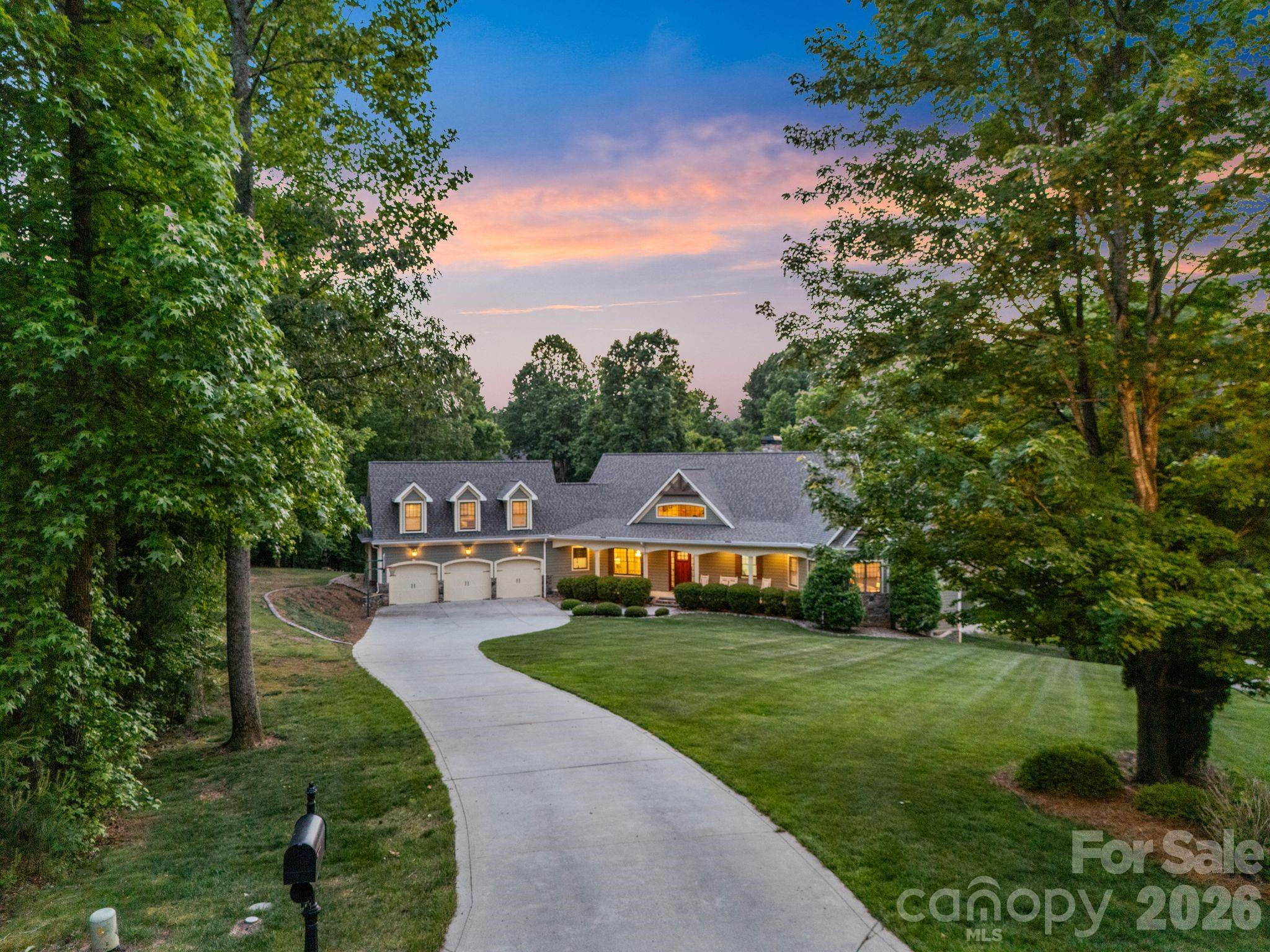 Single Family Residence at 2243 Whiterock Court, Sherrills Ford, photo 41 of 43