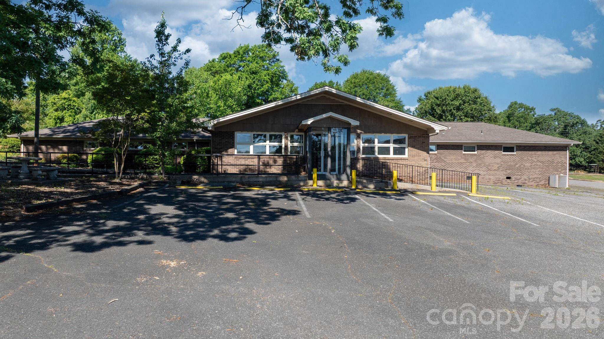 Medical at 304 S Main Street, Morganton, photo 6 of 42