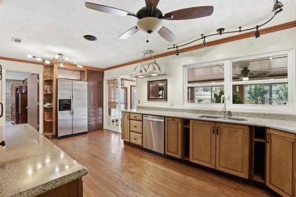 Kitchen - 3630 NW 136TH ST, GAINESVILLE