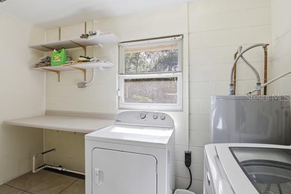 Laundry Room - 3630 NW 136TH ST, GAINESVILLE
