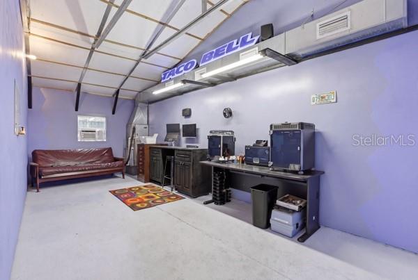 Conditioned Workshop - 3630 NW 136TH ST, GAINESVILLE
