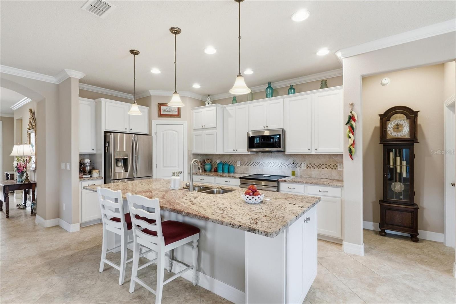 Single Family Residence at 9641 SW 76TH PLACE, OCALA, photo 16 of 63