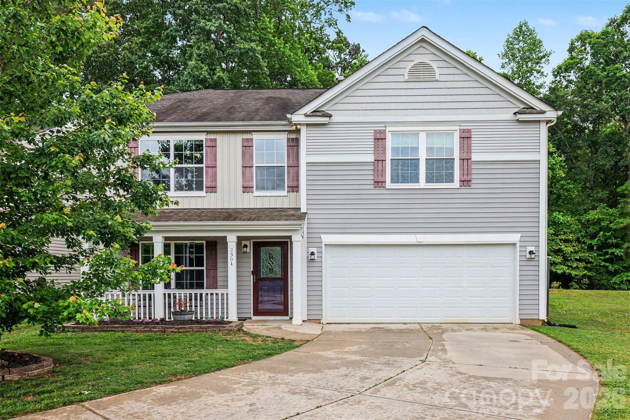 Single Family Residence at 2301 Reid Pointe Avenue, Fort Mill, photo 11 of 36