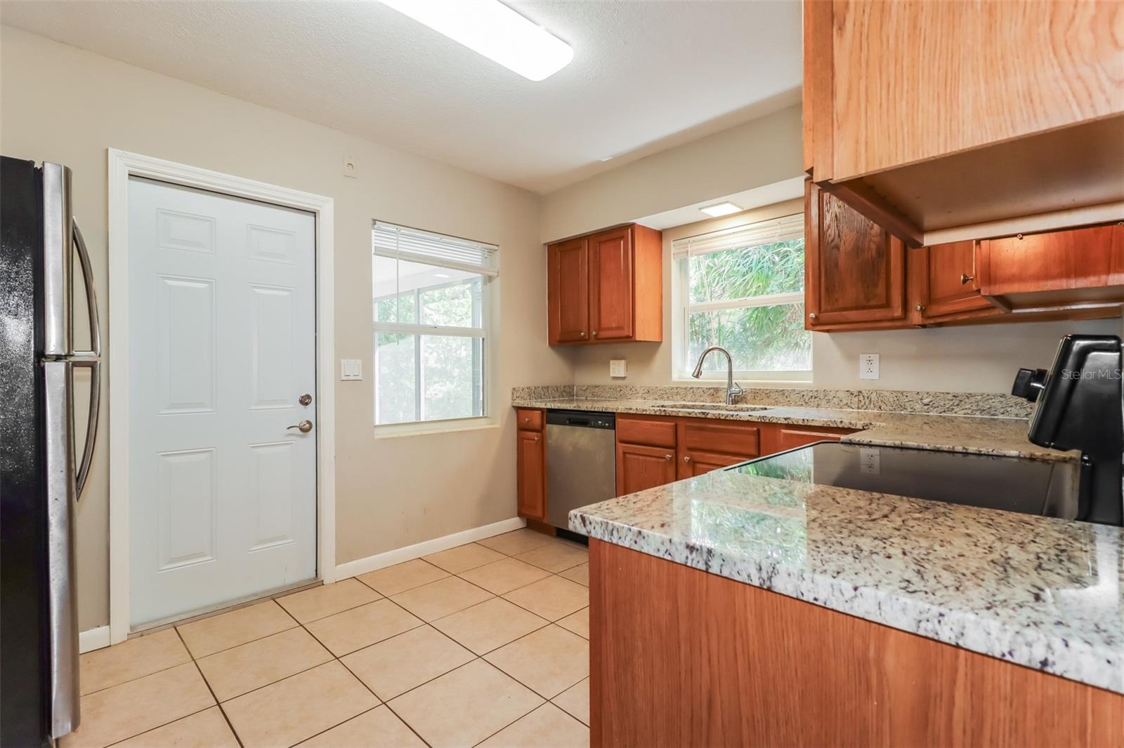 Single Family Residence at 1619 EDNA AVE, LARGO, photo 7 of 21