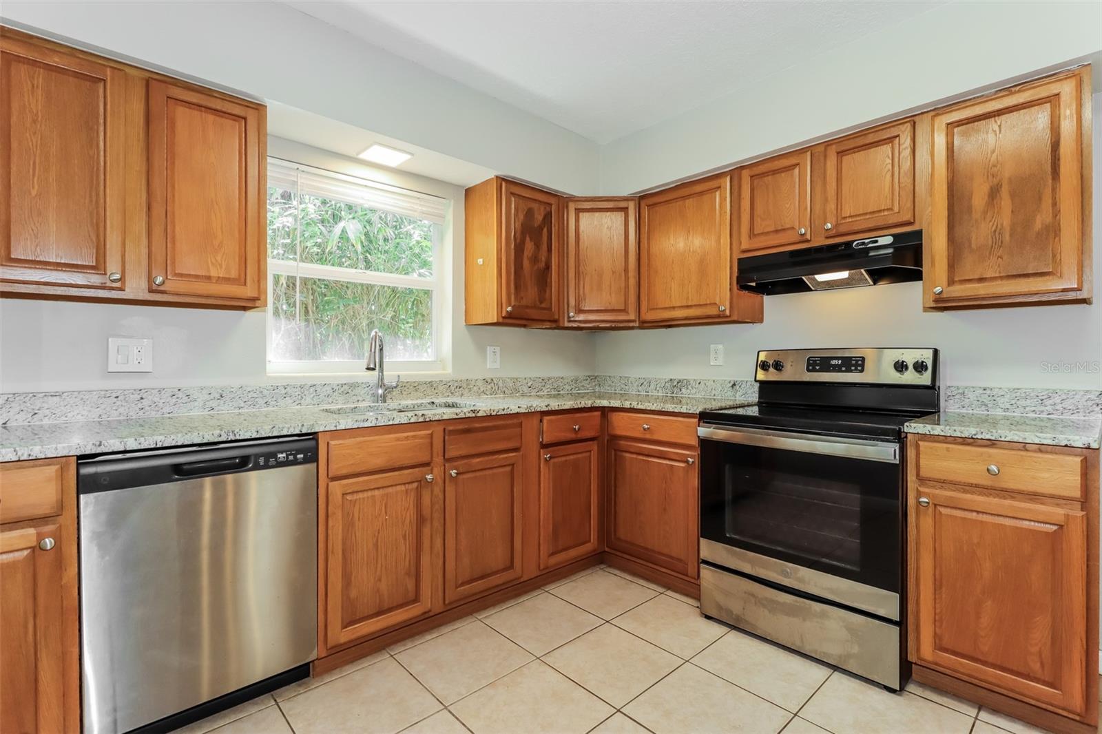 Single Family Residence at 1619 EDNA AVE, LARGO, photo 8 of 21