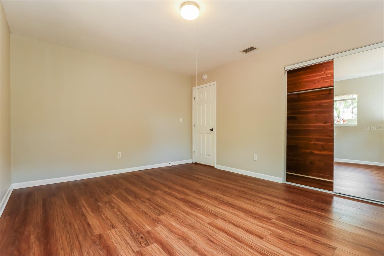 Single Family Residence at 1619 EDNA AVE, LARGO, photo 14 of 21
