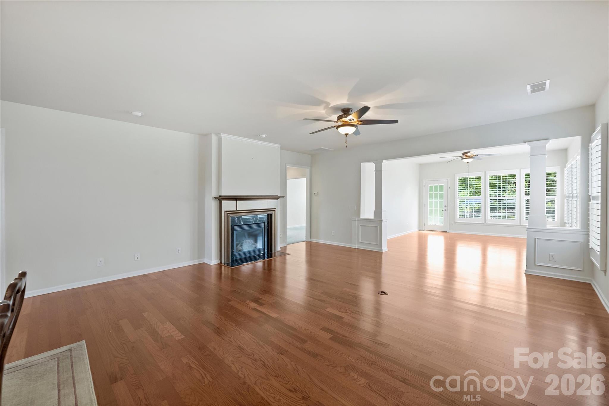 Single Family Residence at 23116 Kingfisher Drive, Fort Mill, photo 11 of 43