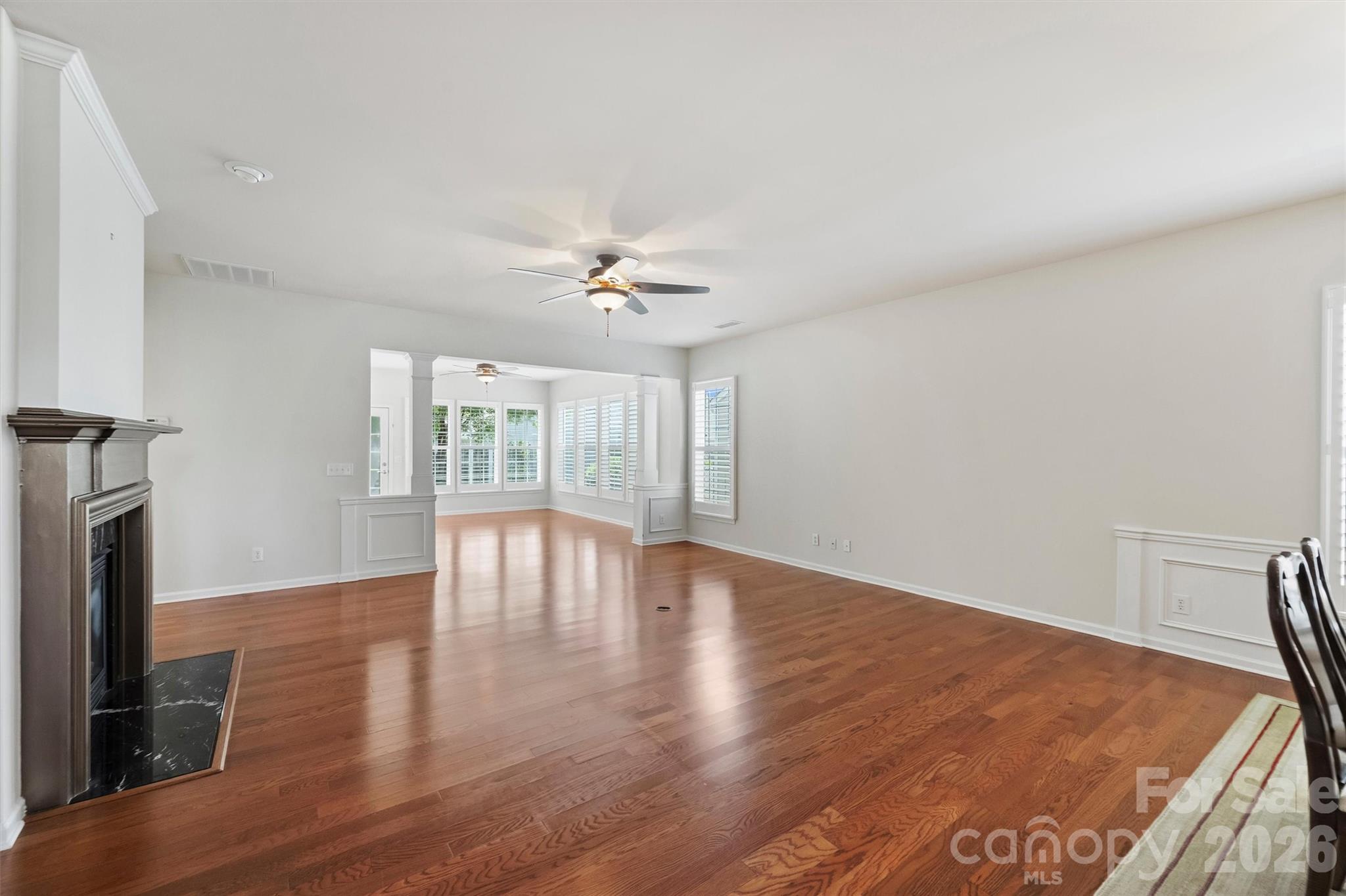Single Family Residence at 23116 Kingfisher Drive, Fort Mill, photo 12 of 43