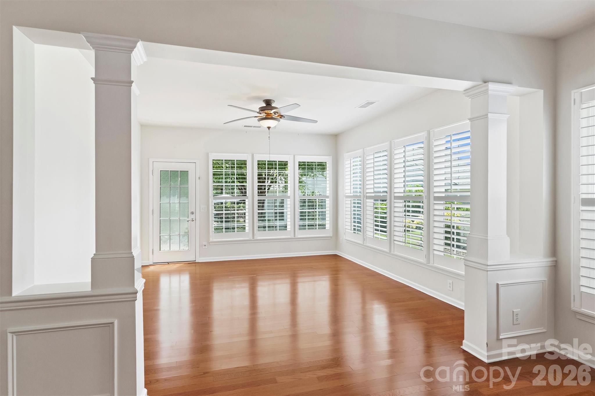 Single Family Residence at 23116 Kingfisher Drive, Fort Mill, photo 13 of 43