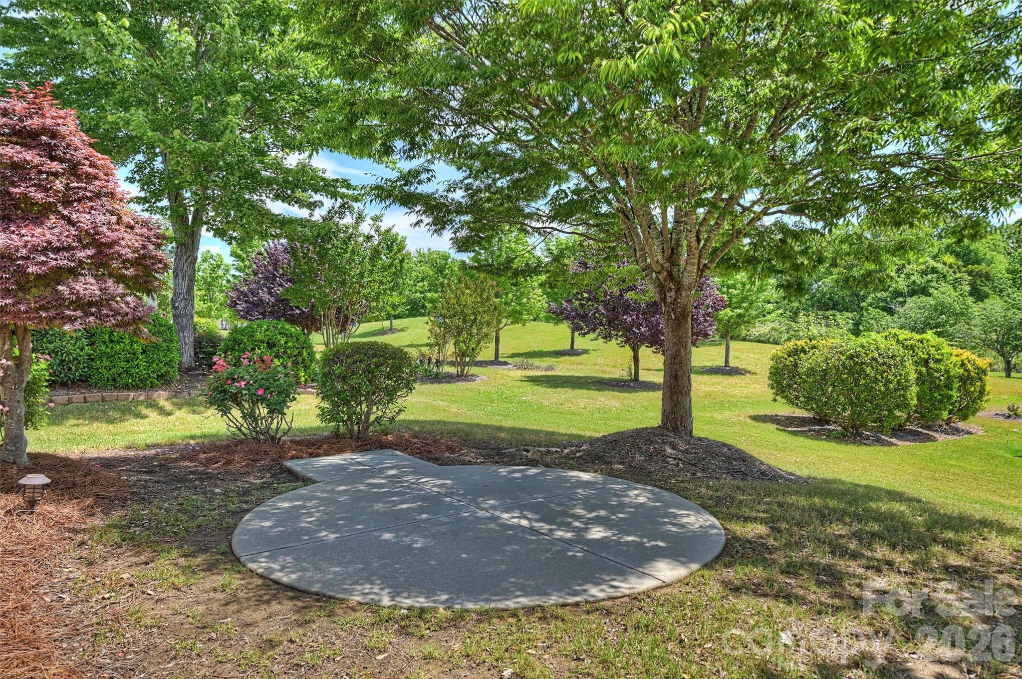 Single Family Residence at 23116 Kingfisher Drive, Fort Mill, photo 31 of 43