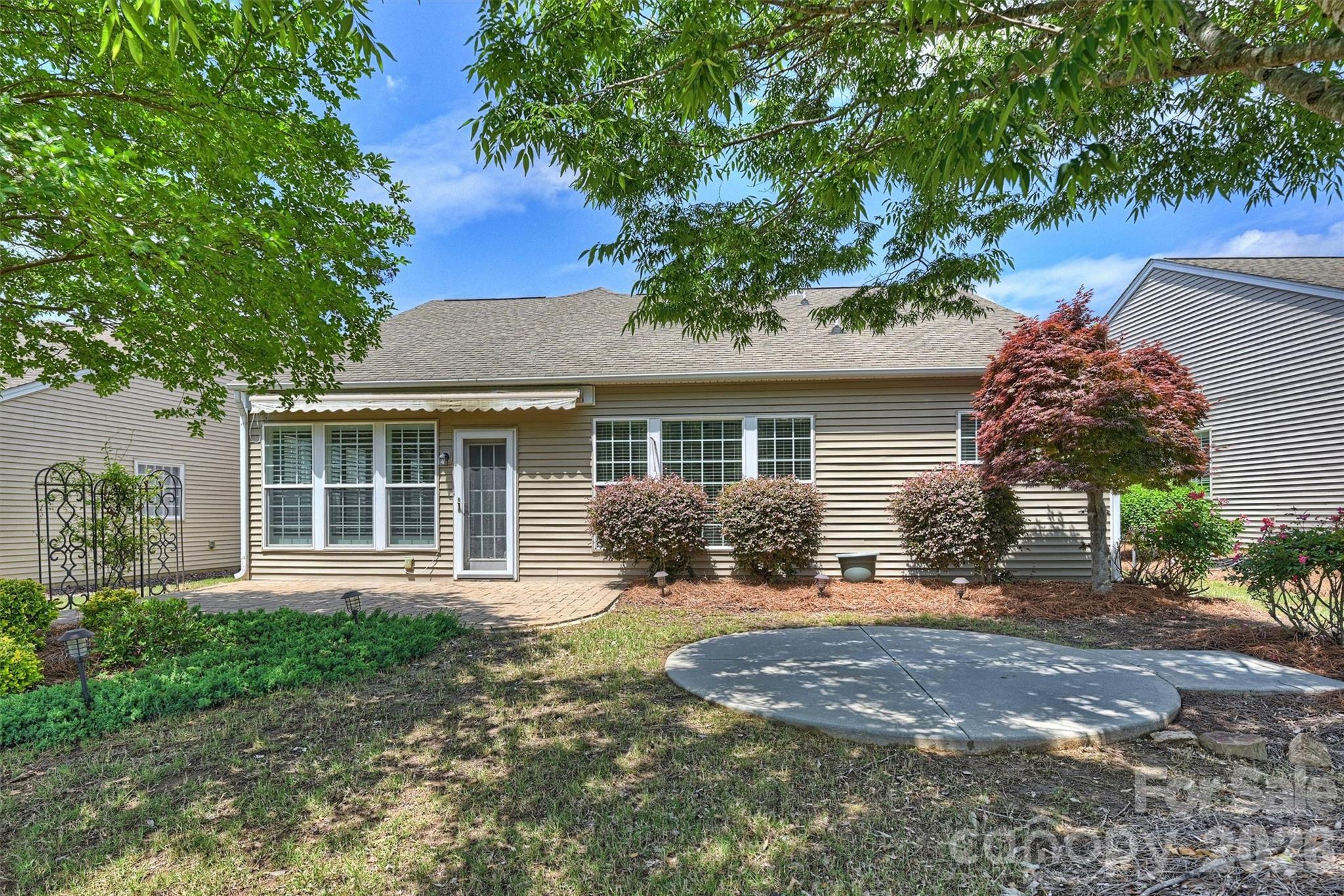 Single Family Residence at 23116 Kingfisher Drive, Fort Mill, photo 32 of 43