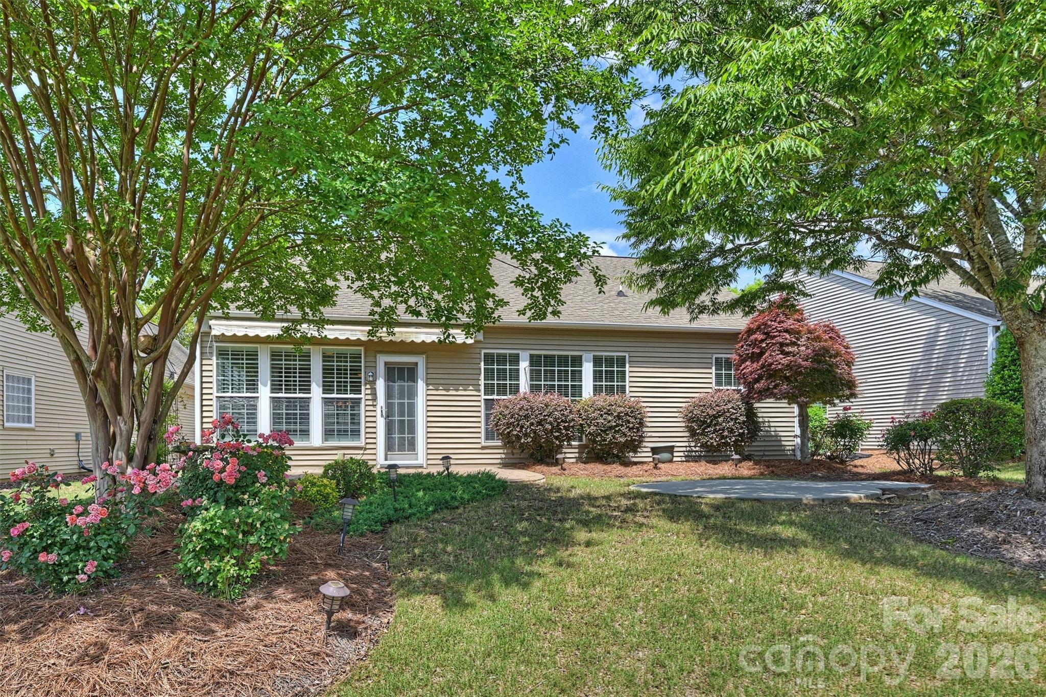 Single Family Residence at 23116 Kingfisher Drive, Fort Mill, photo 33 of 43