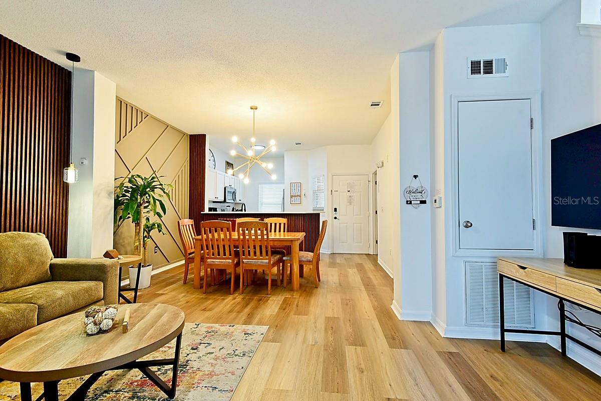 Townhouse at 1043 PARK RIDGE CIR, KISSIMMEE, photo 11 of 49
