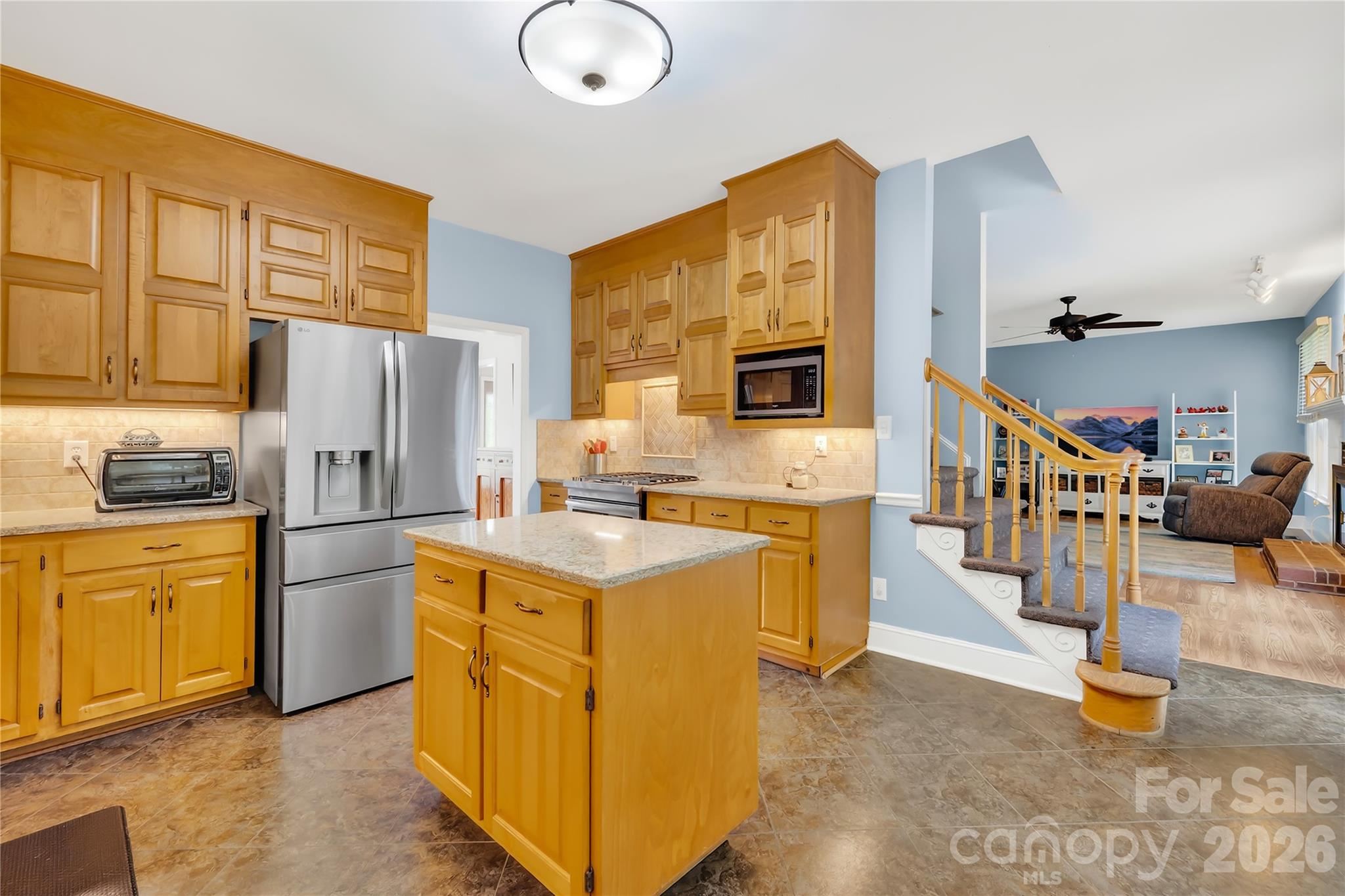 Single Family Residence at 1066 Briarcliff Road, Mooresville, photo 14 of 43