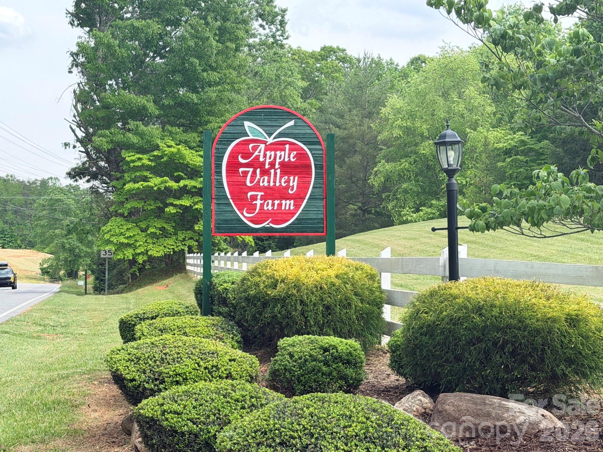 Lot at 104 Willis Way, Lake Lure, photo 13 of 16