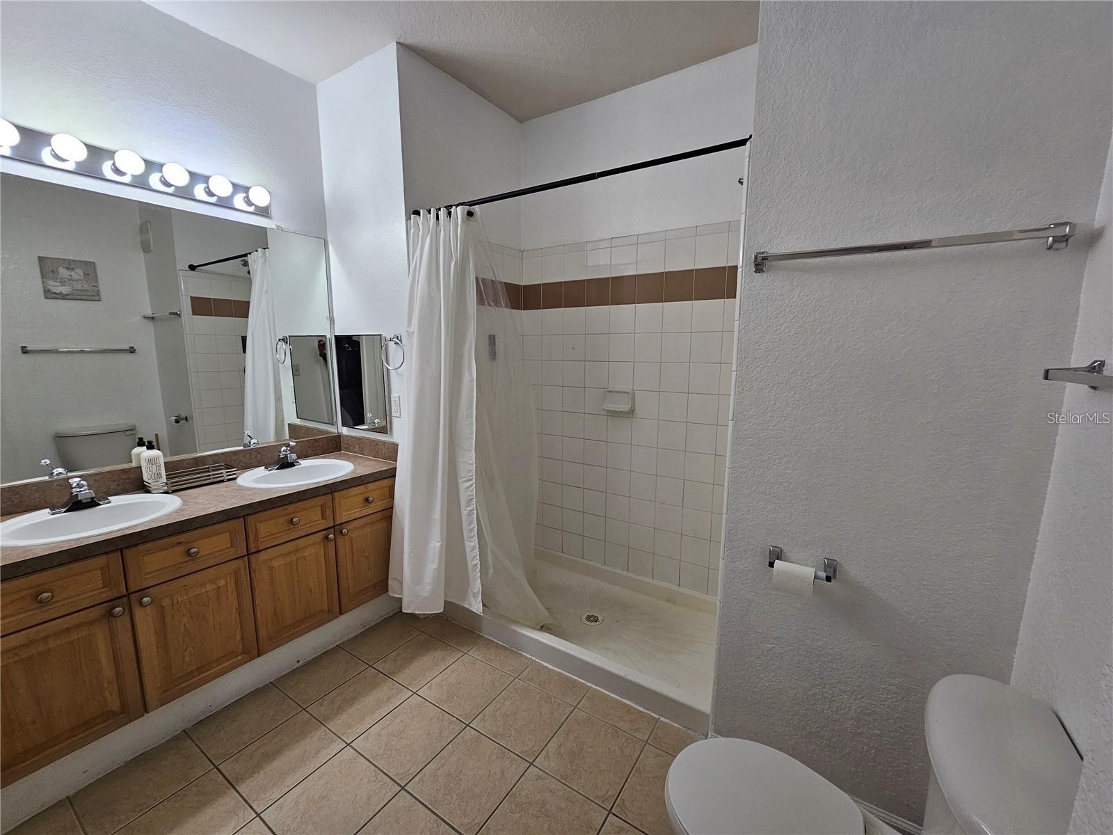 Condominium at 202 TERRACE RIDGE CIR #202, DAVENPORT, photo 6 of 16