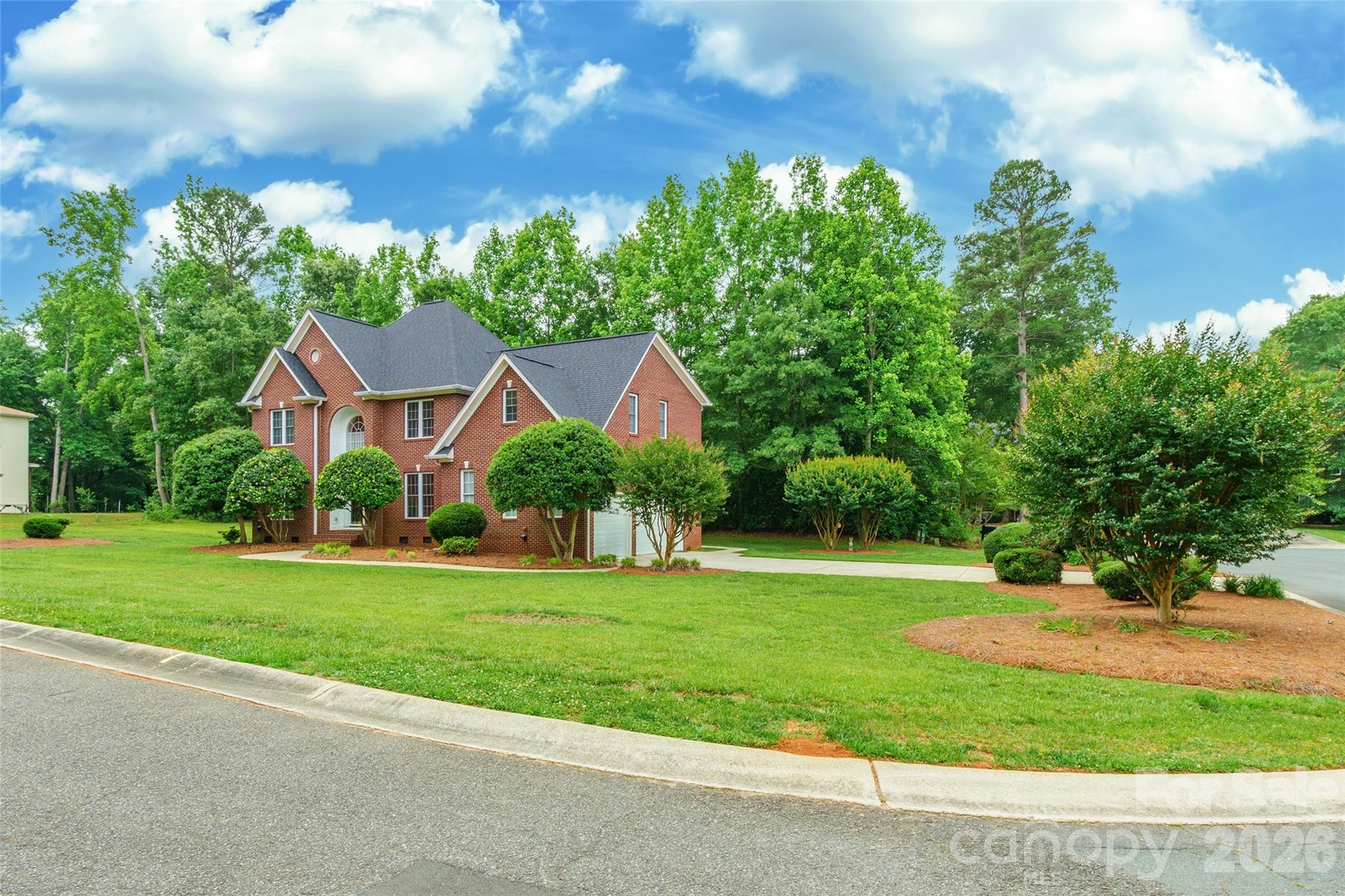 Single Family Residence at 1782 Farrow Drive, Rock Hill, photo 2 of 45