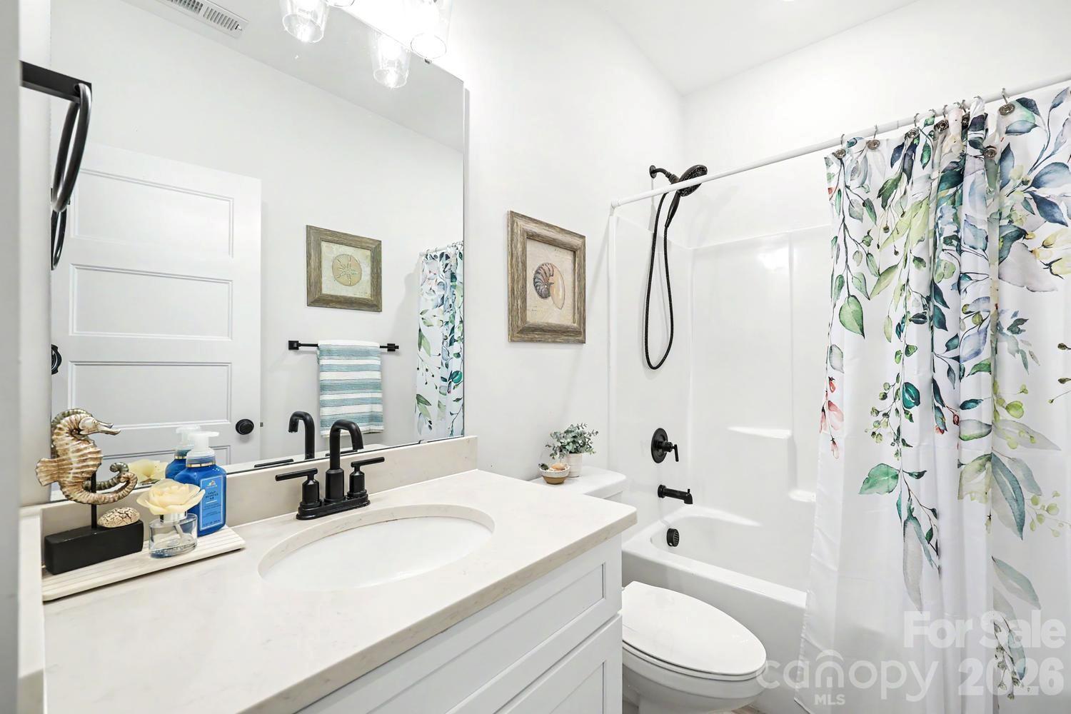 Single Family Residence at 4175 Brandy Creek Court, Clover, photo 24 of 36