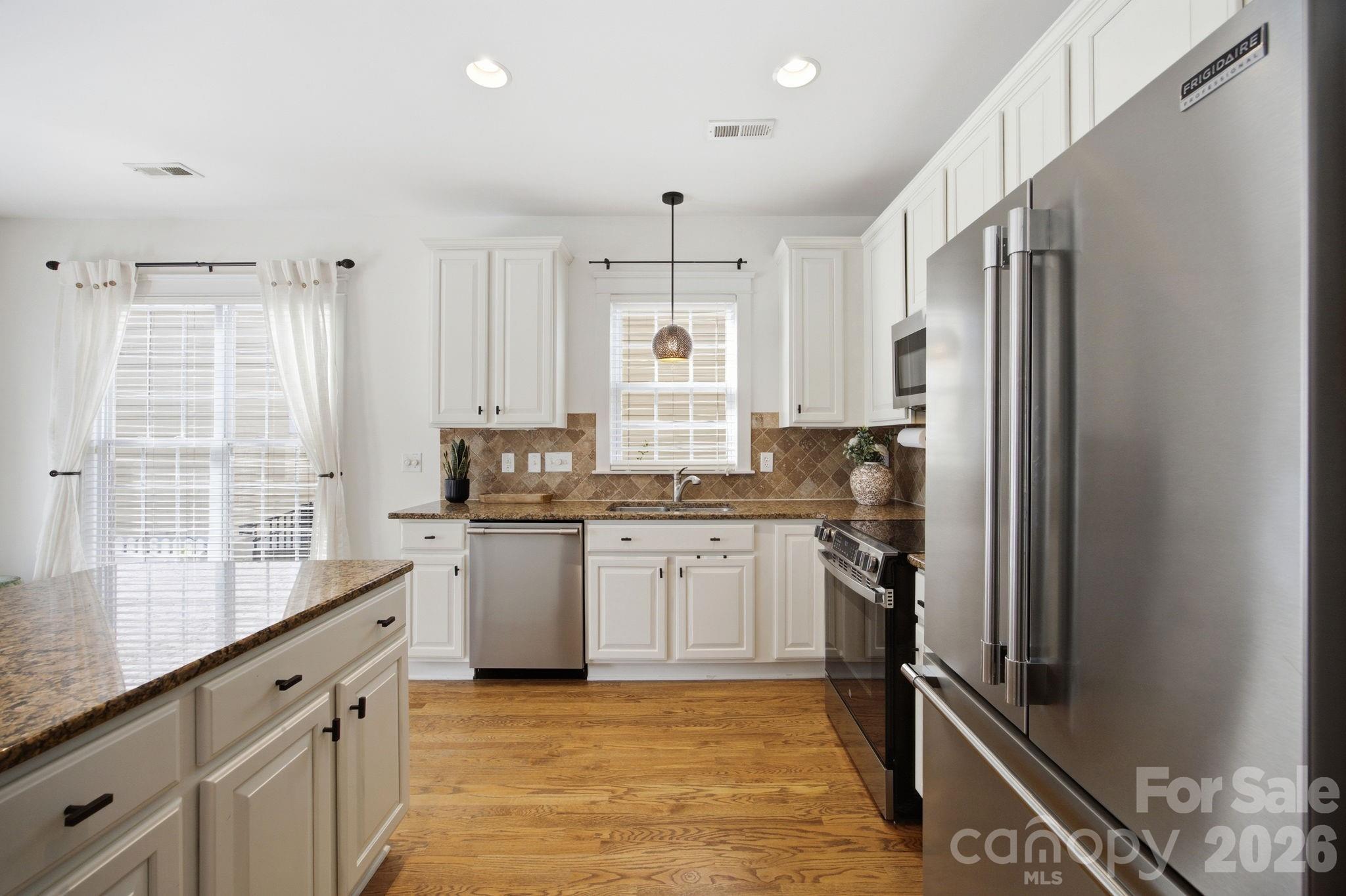 Single Family Residence at 191 Lilac Mist Loop, Mooresville, photo 17 of 48
