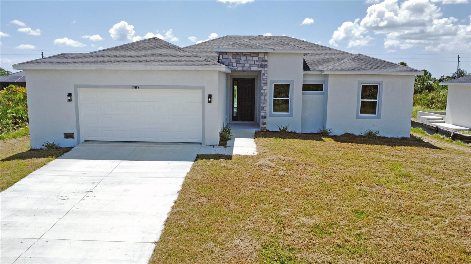 Single Family Residence at 13558 JERONIMO LN, PORT CHARLOTTE, photo 2 of 21