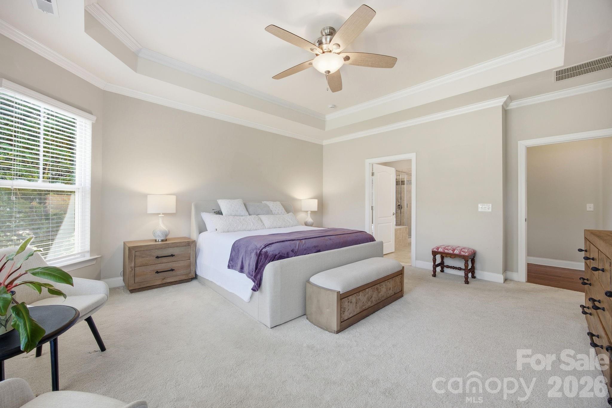 Single Family Residence at 16024 Oxford Glenn Drive, Huntersville, photo 17 of 43