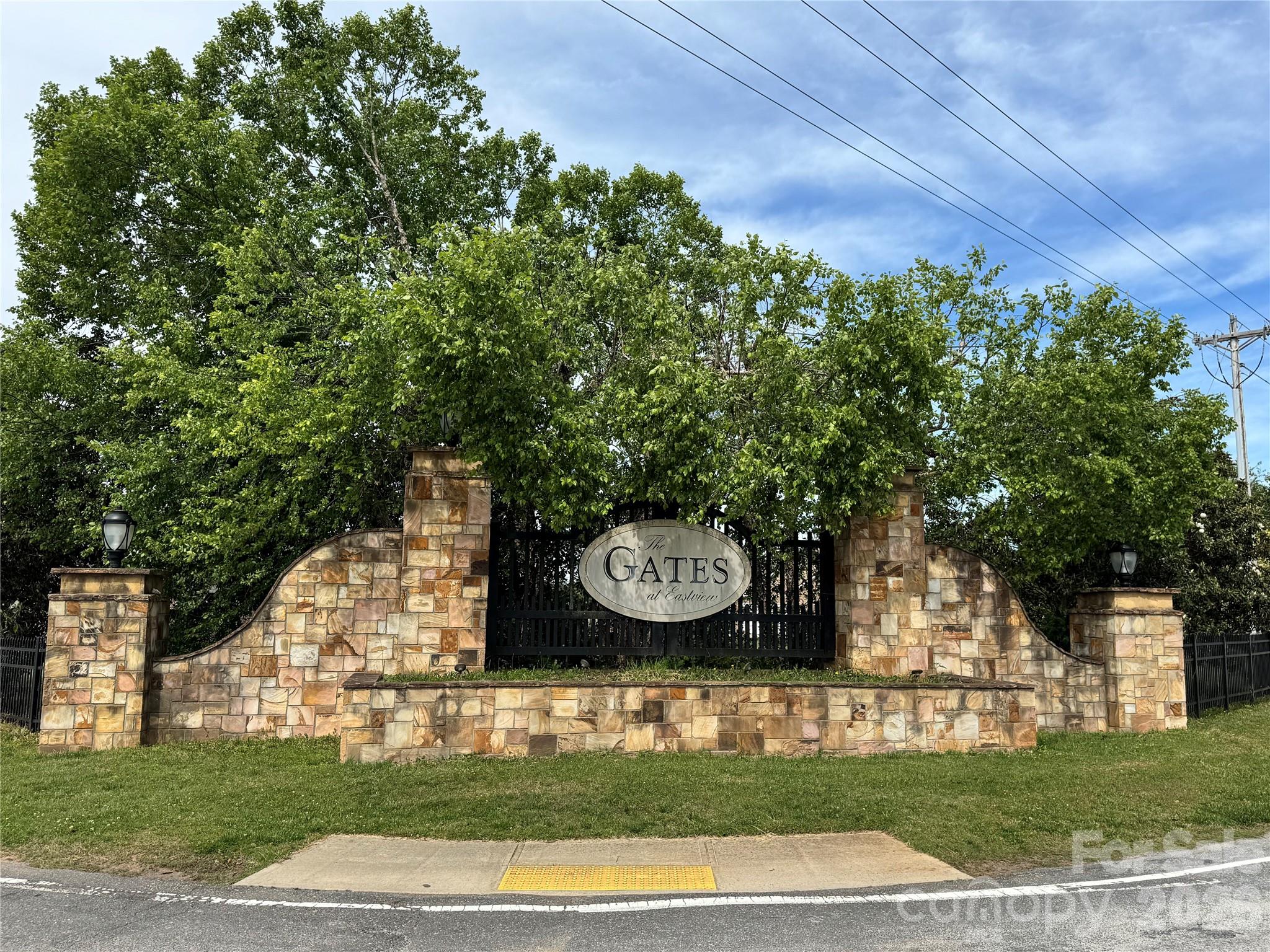 Lot at 4146 Gateview Court, Rock Hill, photo 4 of 5