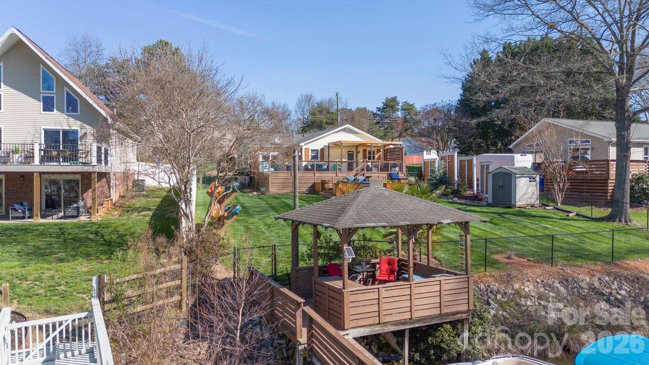 covered dock and boat slip - 141 Bluewing Lane, Mooresville